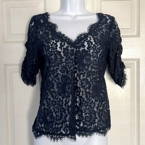 JOIE Nevina Sheer Lace Blouse Top l Size: XS l Navy Blue Short Sleeve